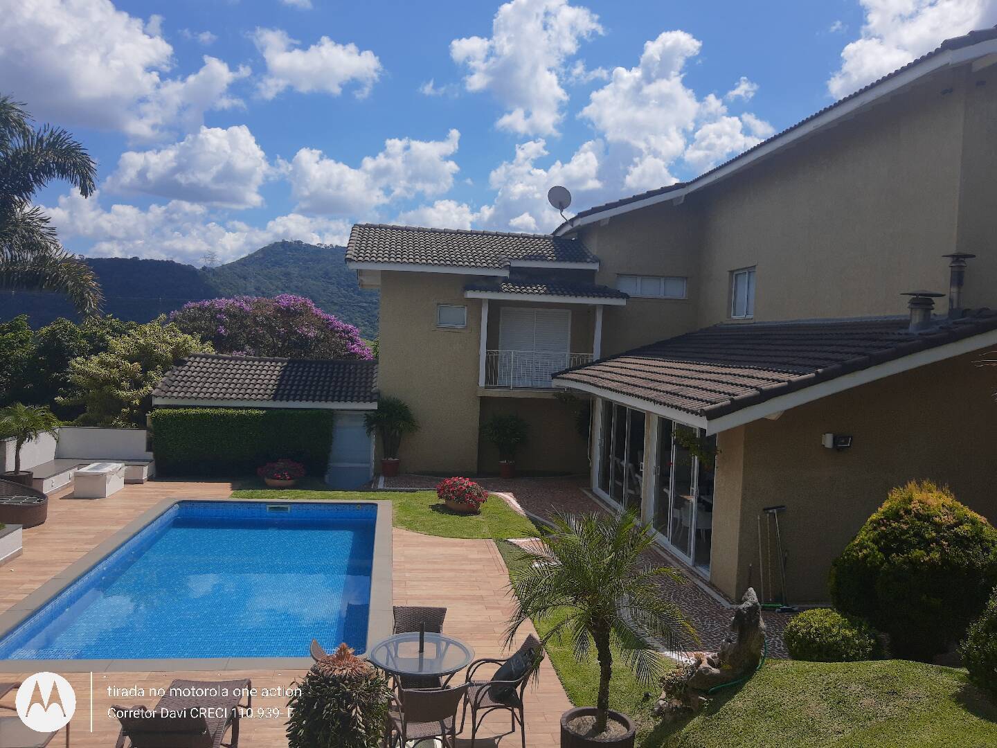 #1203 - Casa em Condomínio para Venda em Atibaia - SP