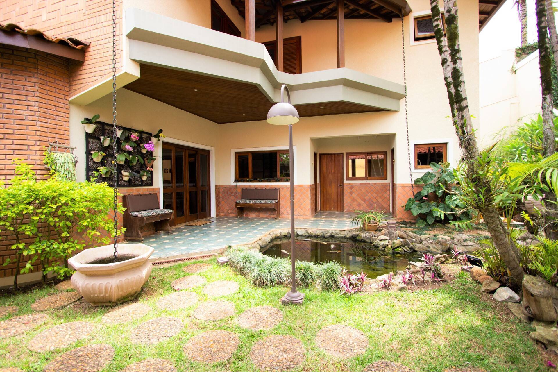 #1037 - Casa em Condomínio para Venda em Atibaia - SP