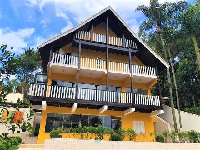 #1054 - Casa em Condomínio para Venda em Mairiporã - SP