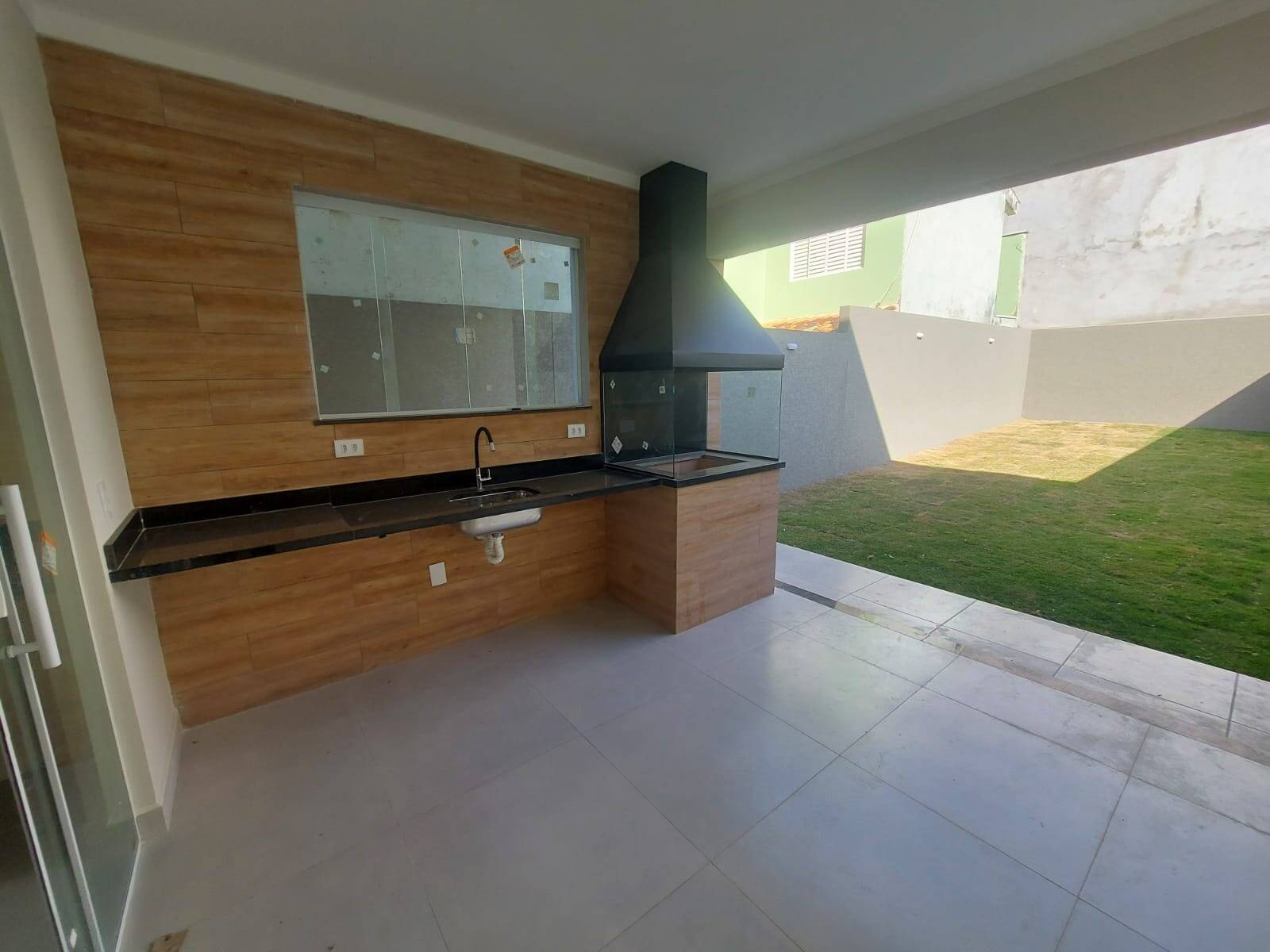 #1317 - Casa para Financiamento para Venda em Atibaia - SP