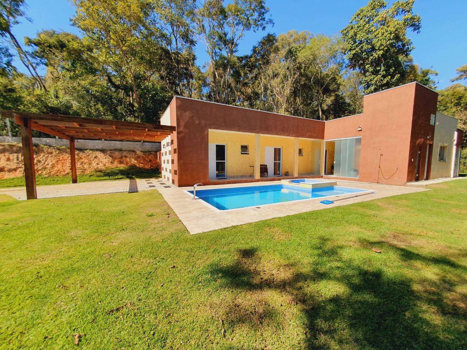 #1854 - Chácara em Condomínio para Venda em Atibaia - SP