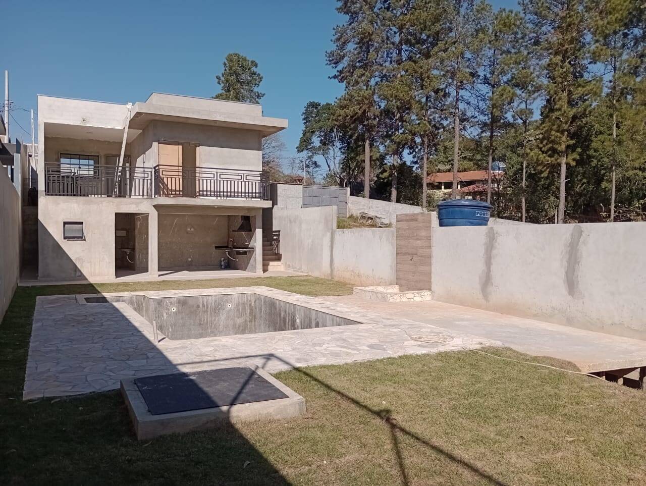 #111 - Casa para Financiamento para Venda em Atibaia - SP