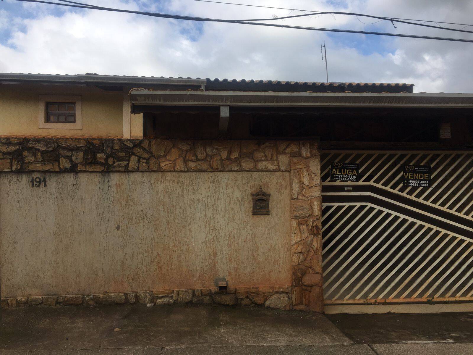 #2021 - Casa para Venda em Mairiporã - SP