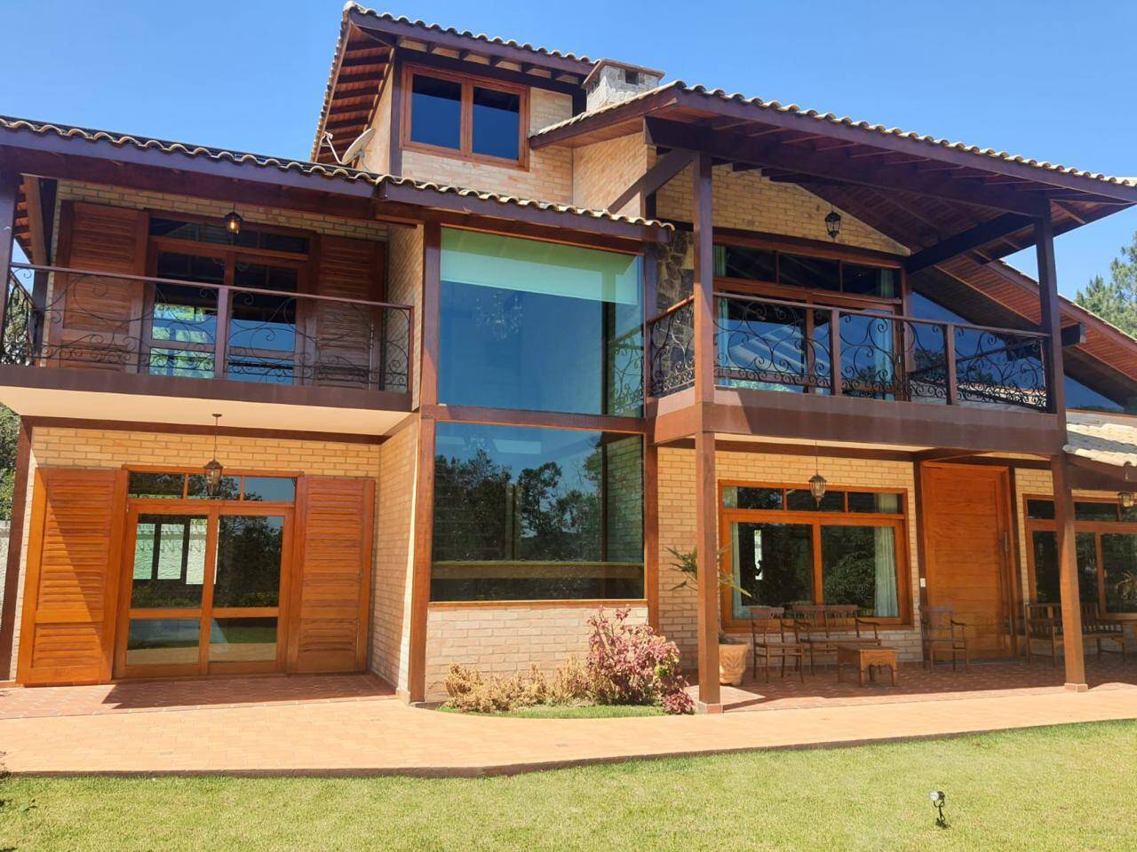 #2470 - Casa em Condomínio para Venda em Mairiporã - SP