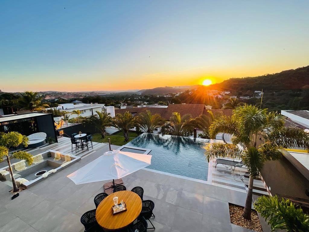 #2594 - Casa para Venda em Atibaia - SP