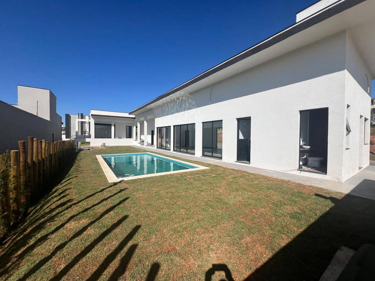 #2619 - Casa para Venda em Atibaia - SP