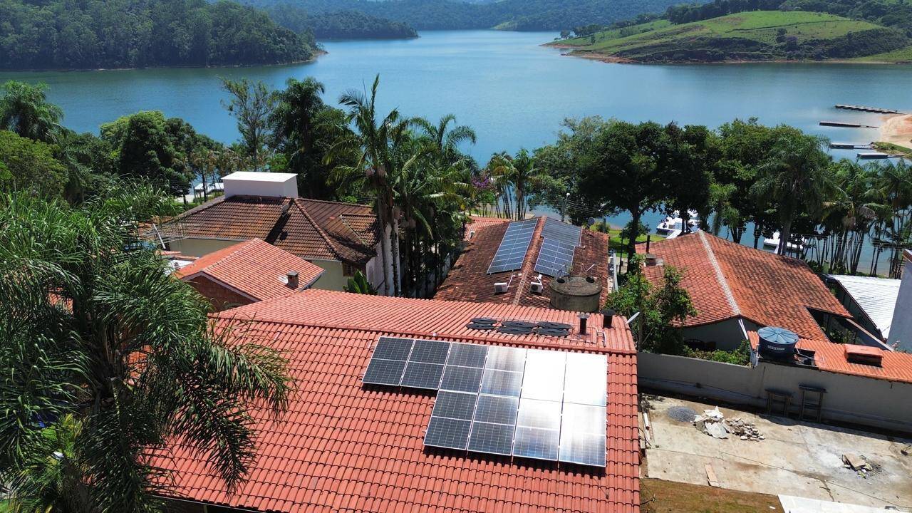 #2756 - Casa para Venda em Nazaré Paulista - SP