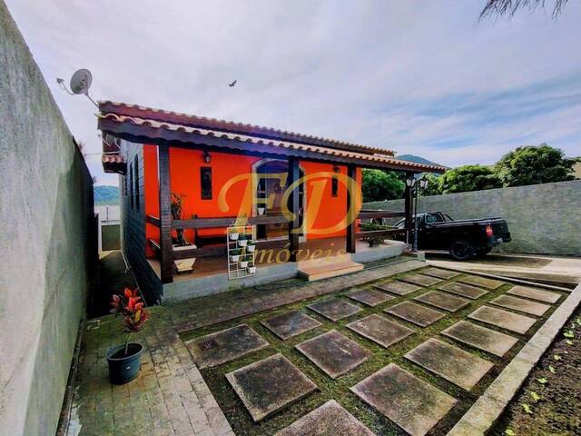 Casa para Venda em Mairiporã - 2