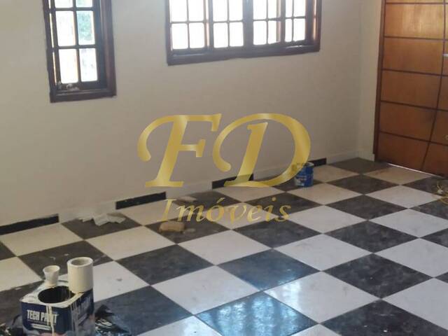 Casa para Financiamento para Venda em Atibaia - 3