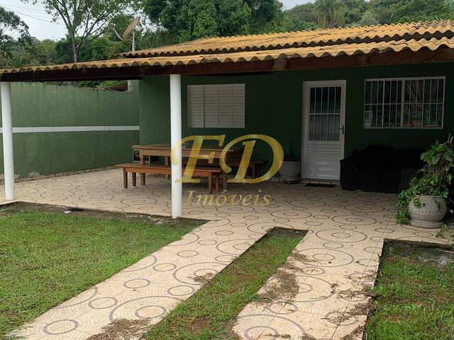 Casa para Venda em Mairiporã - 2