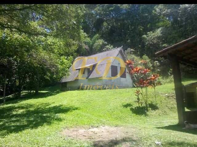 Chácara para Venda em Mairiporã - 2