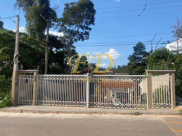 Casa para Venda em Mairiporã - 2