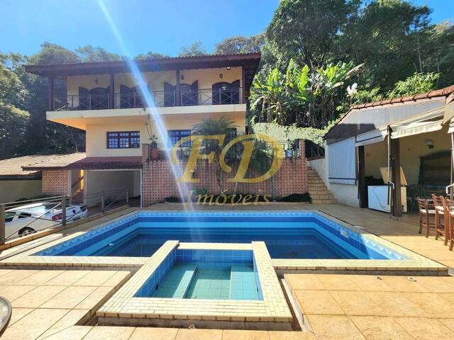 Casa para Venda em Mairiporã - 2