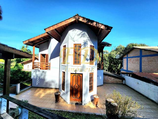 Casa para Venda em Mairiporã - 2