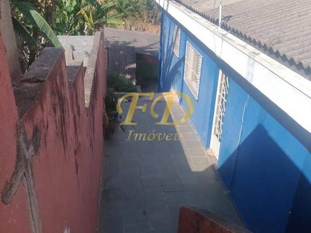 Casa para Venda em Mairiporã - 3