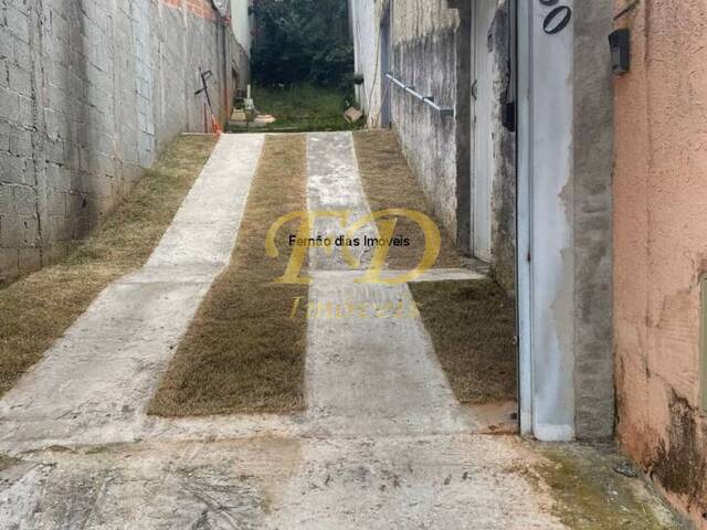 Casa para Locação em Mairiporã - 3
