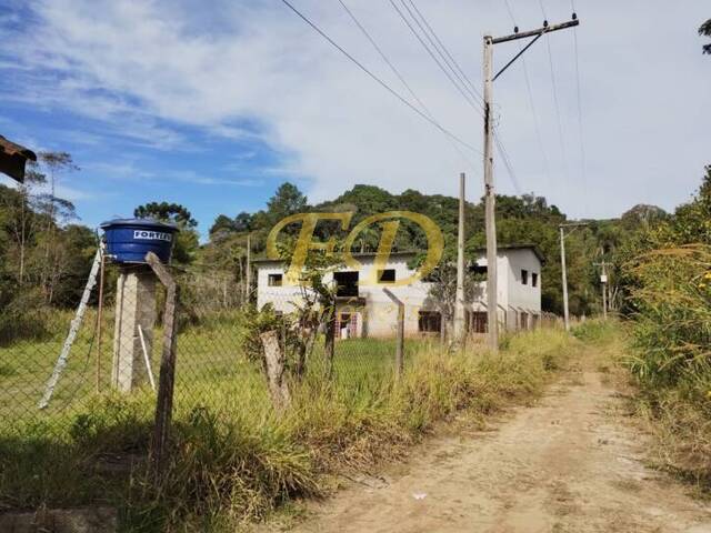 Chácara para Venda em Mairiporã - 2