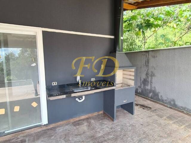 Casa para Venda em Mairiporã - 2