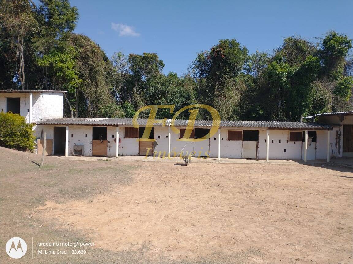Chácara à venda com 2 quartos, 250m² - Foto 6