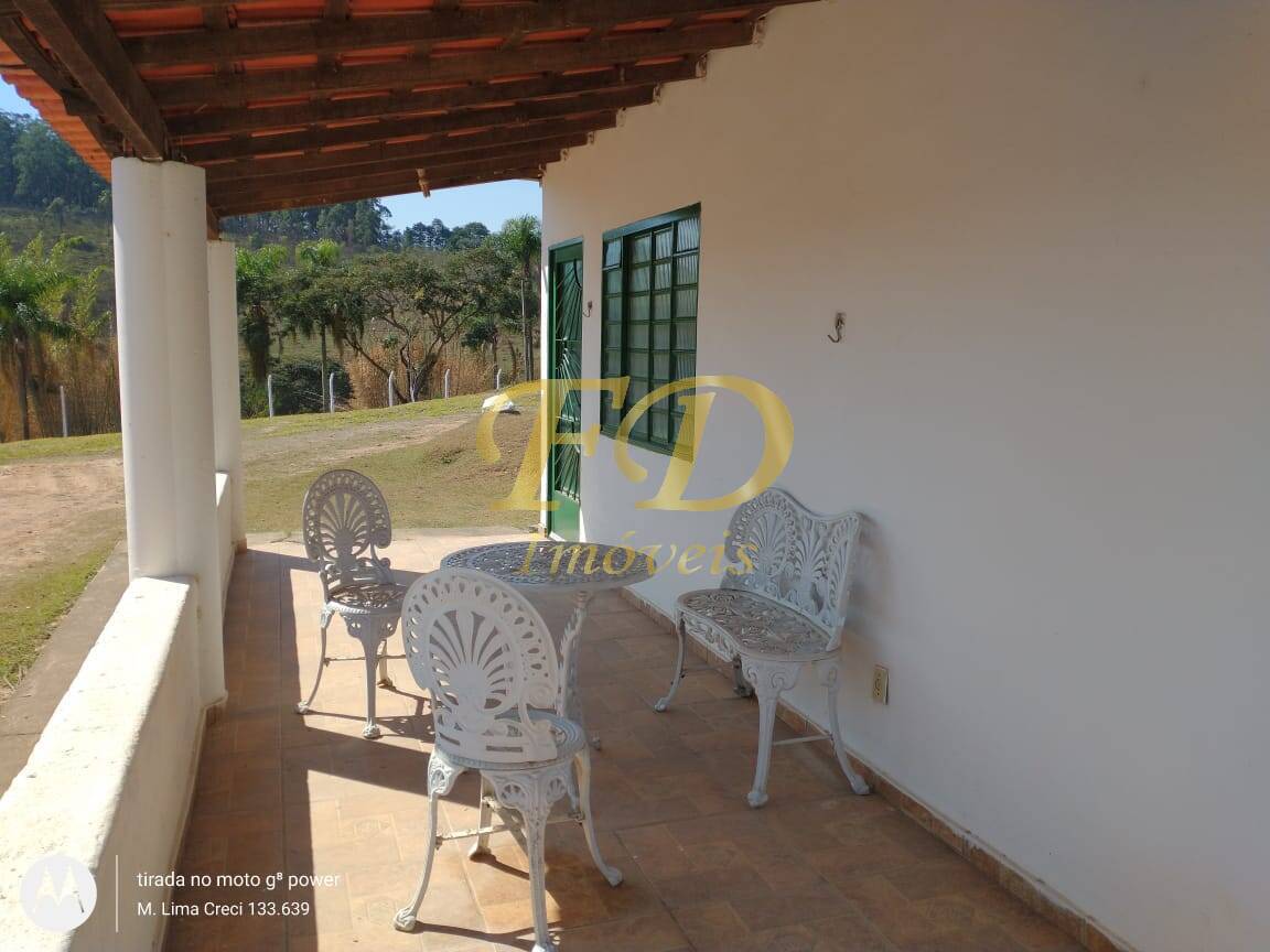 Chácara à venda com 2 quartos, 250m² - Foto 11