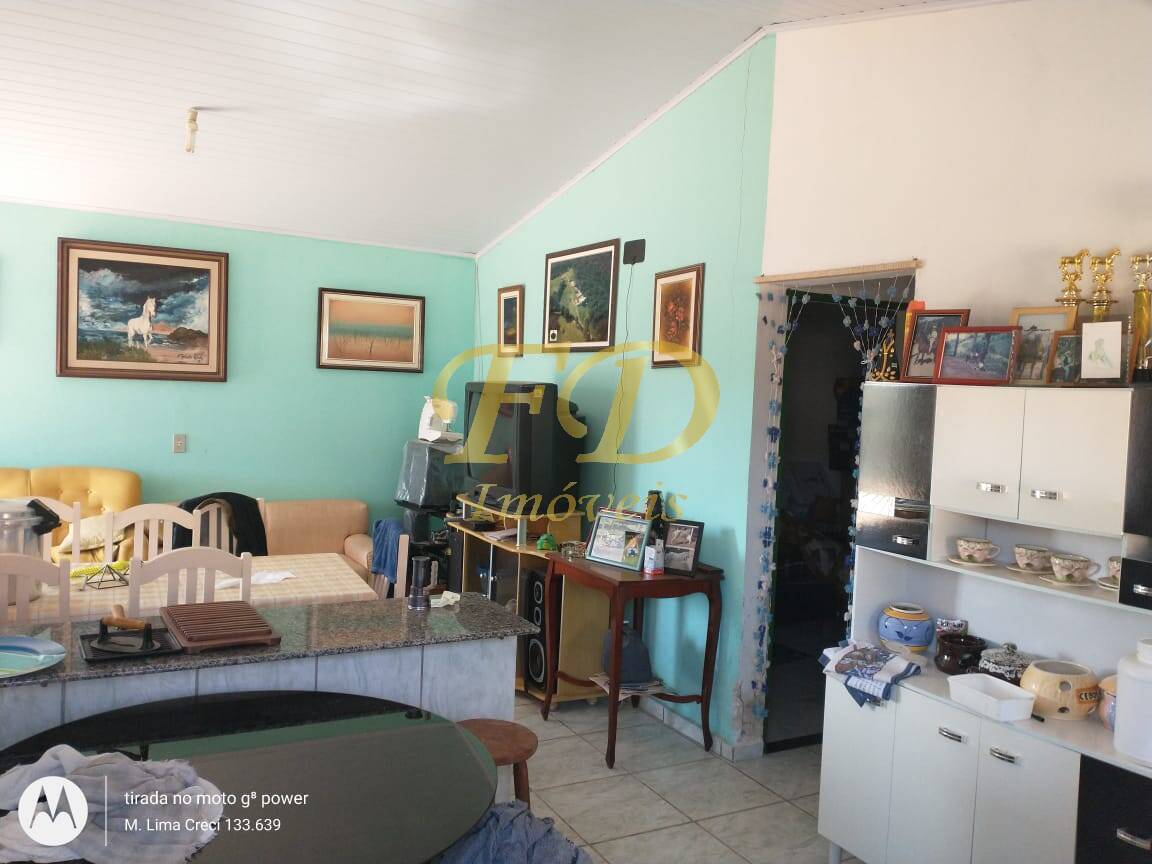 Chácara à venda com 2 quartos, 250m² - Foto 12