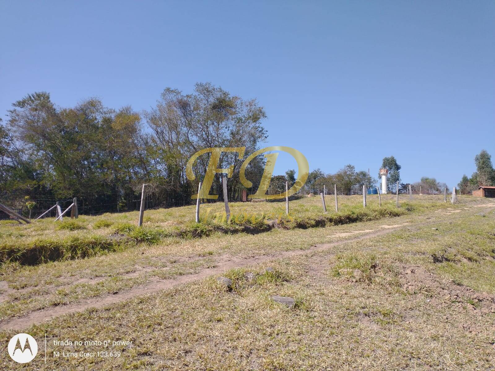 Chácara à venda com 2 quartos, 250m² - Foto 22