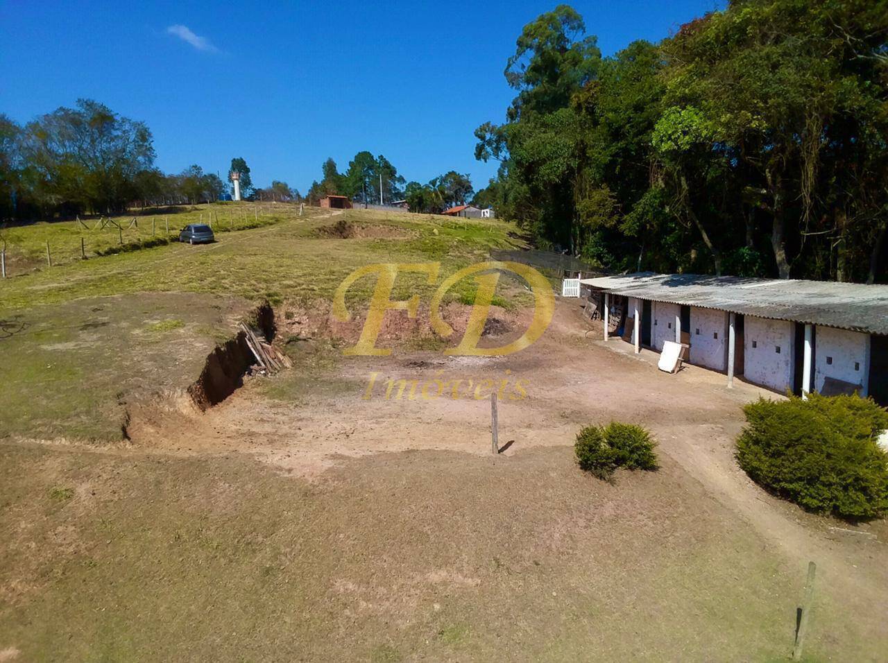 Chácara à venda com 2 quartos, 250m² - Foto 30