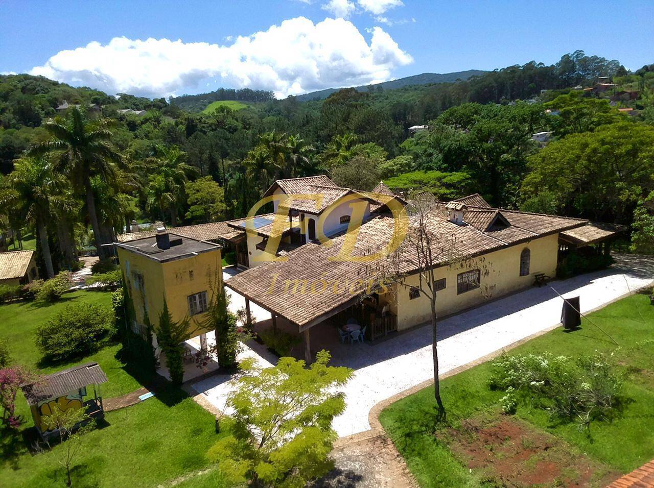 Sítio à venda com 4 quartos, 1500m² - Foto 132