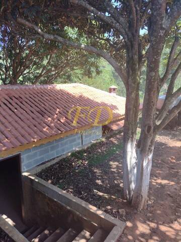 Chácara à venda com 3 quartos, 300m² - Foto 17