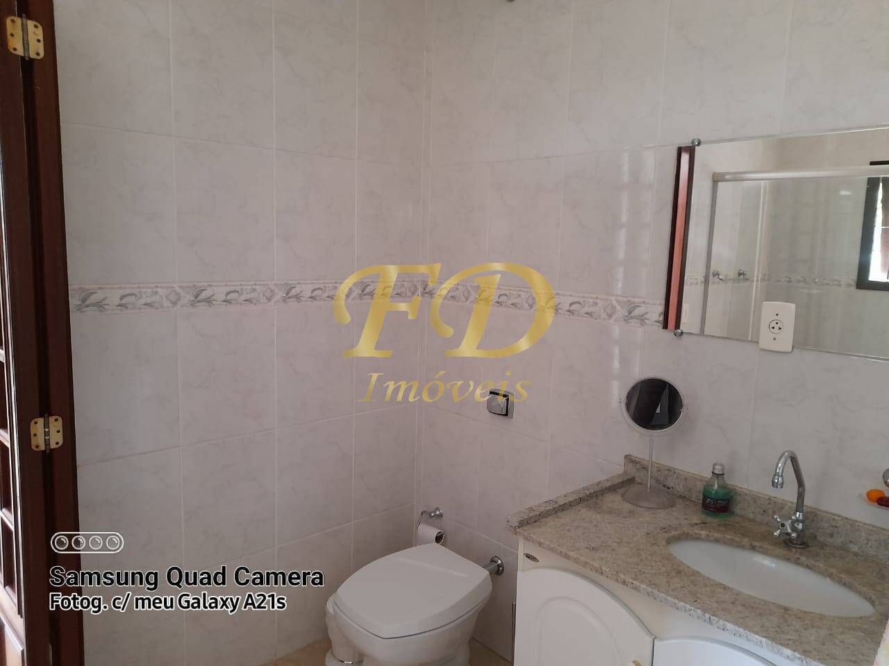 Chácara à venda com 5 quartos, 300m² - Foto 7