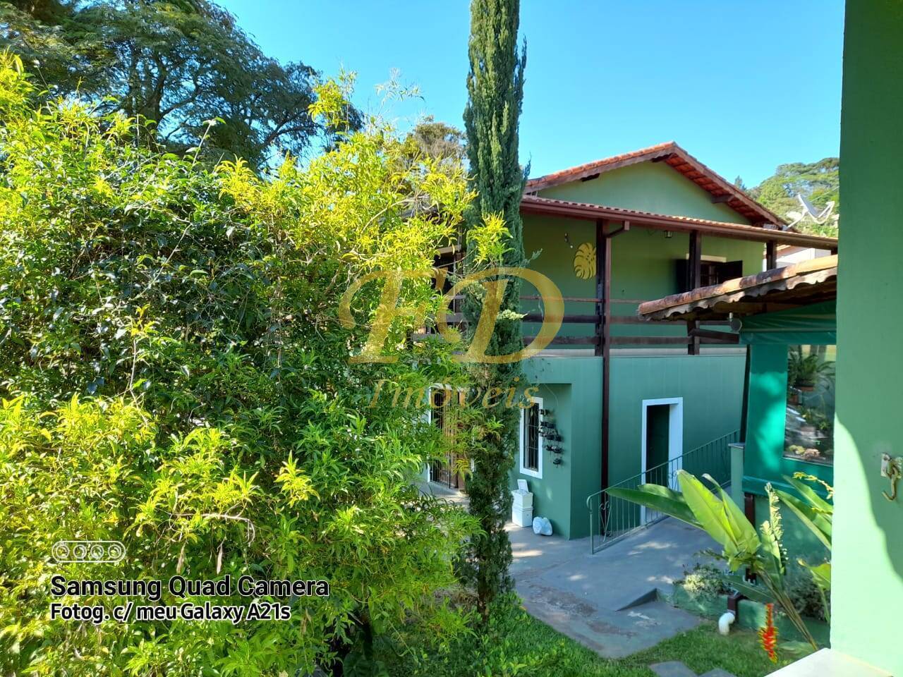 Chácara à venda com 5 quartos, 300m² - Foto 2