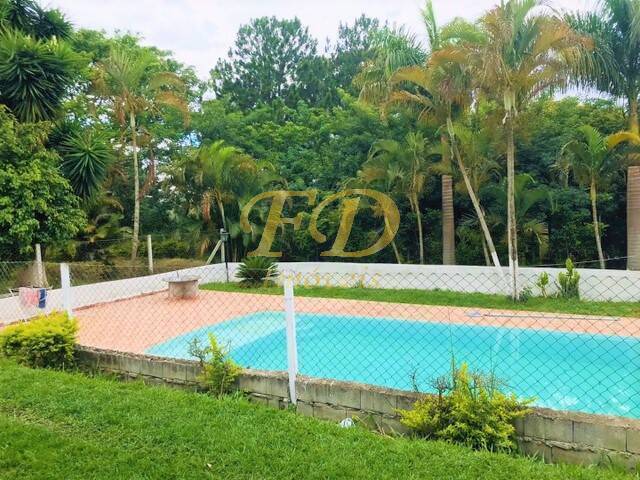Chácara à venda com 3 quartos, 200m² - Foto 5