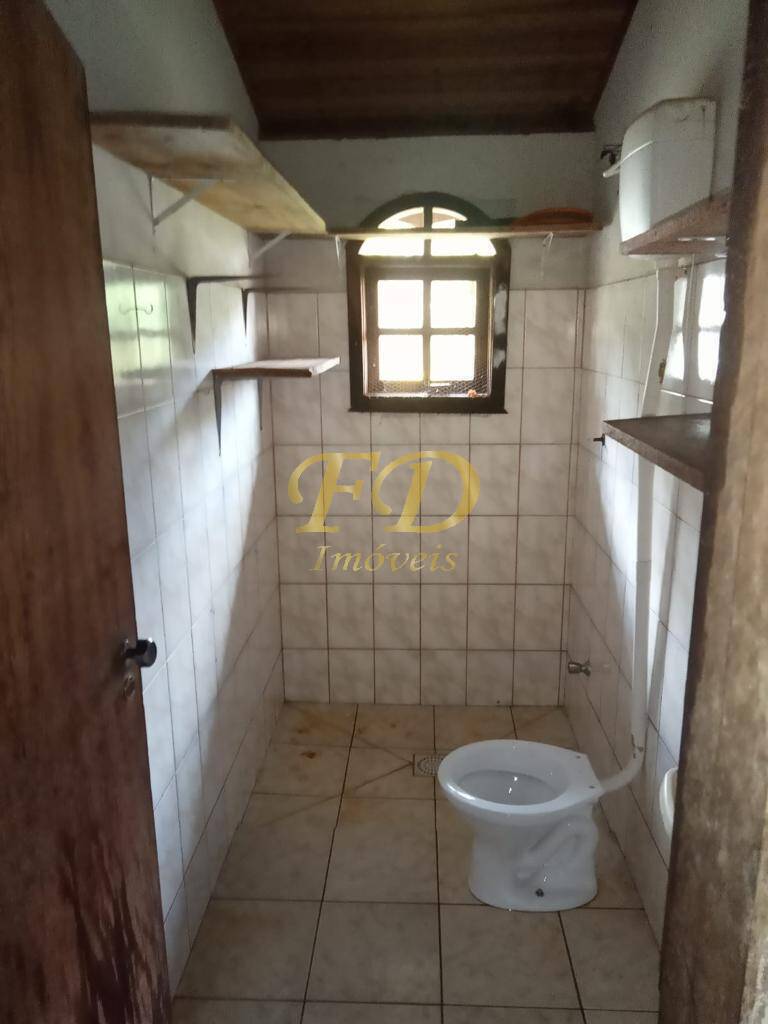 Chácara à venda com 3 quartos, 200m² - Foto 13