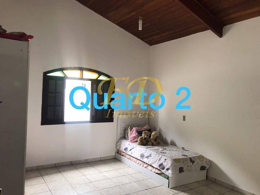 Chácara à venda com 3 quartos, 200m² - Foto 15