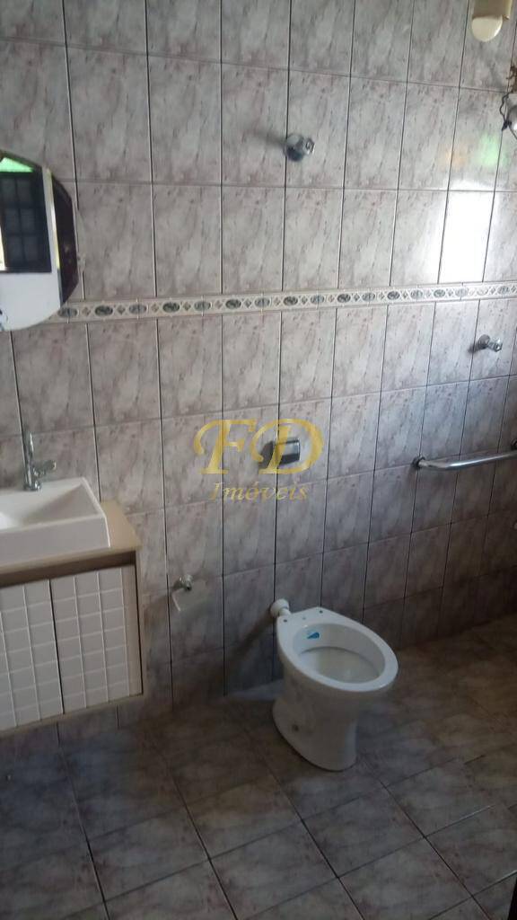 Chácara à venda com 3 quartos, 200m² - Foto 18