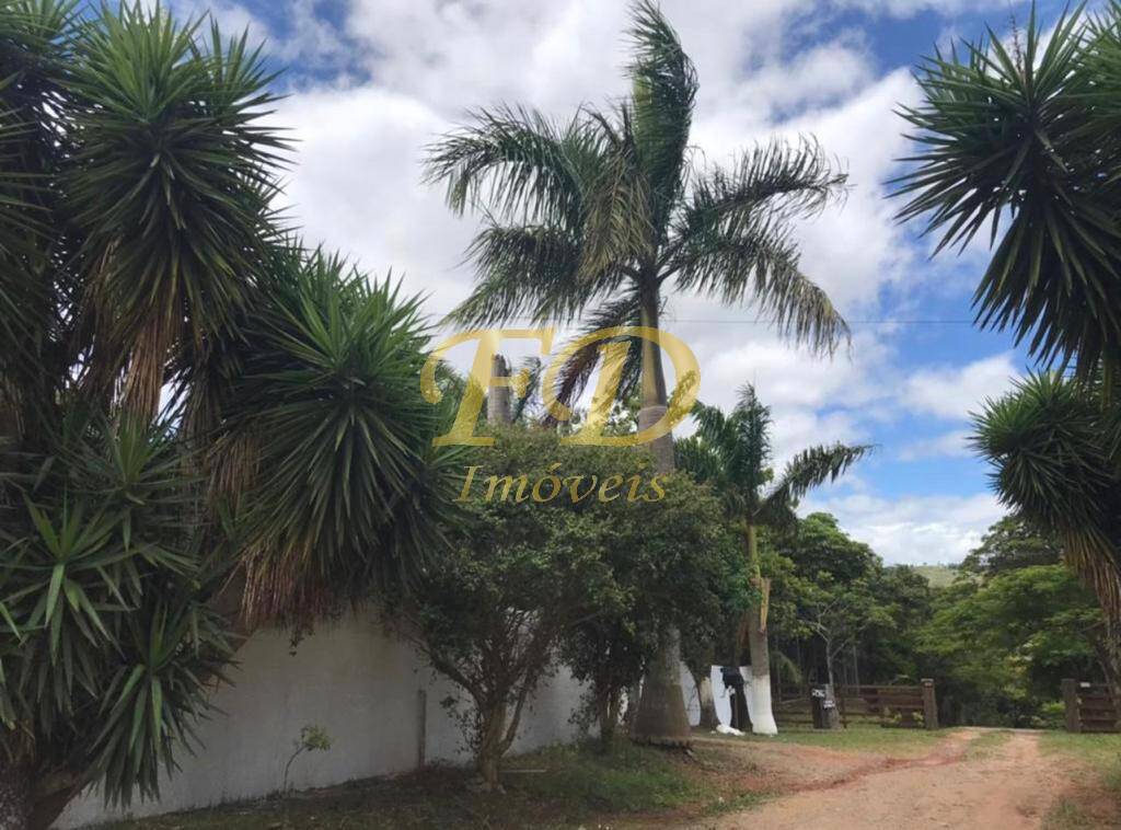 Chácara à venda com 3 quartos, 200m² - Foto 26