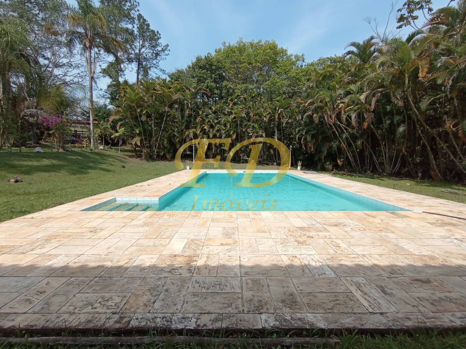 Chácara à venda com 2 quartos, 1000m² - Foto 6