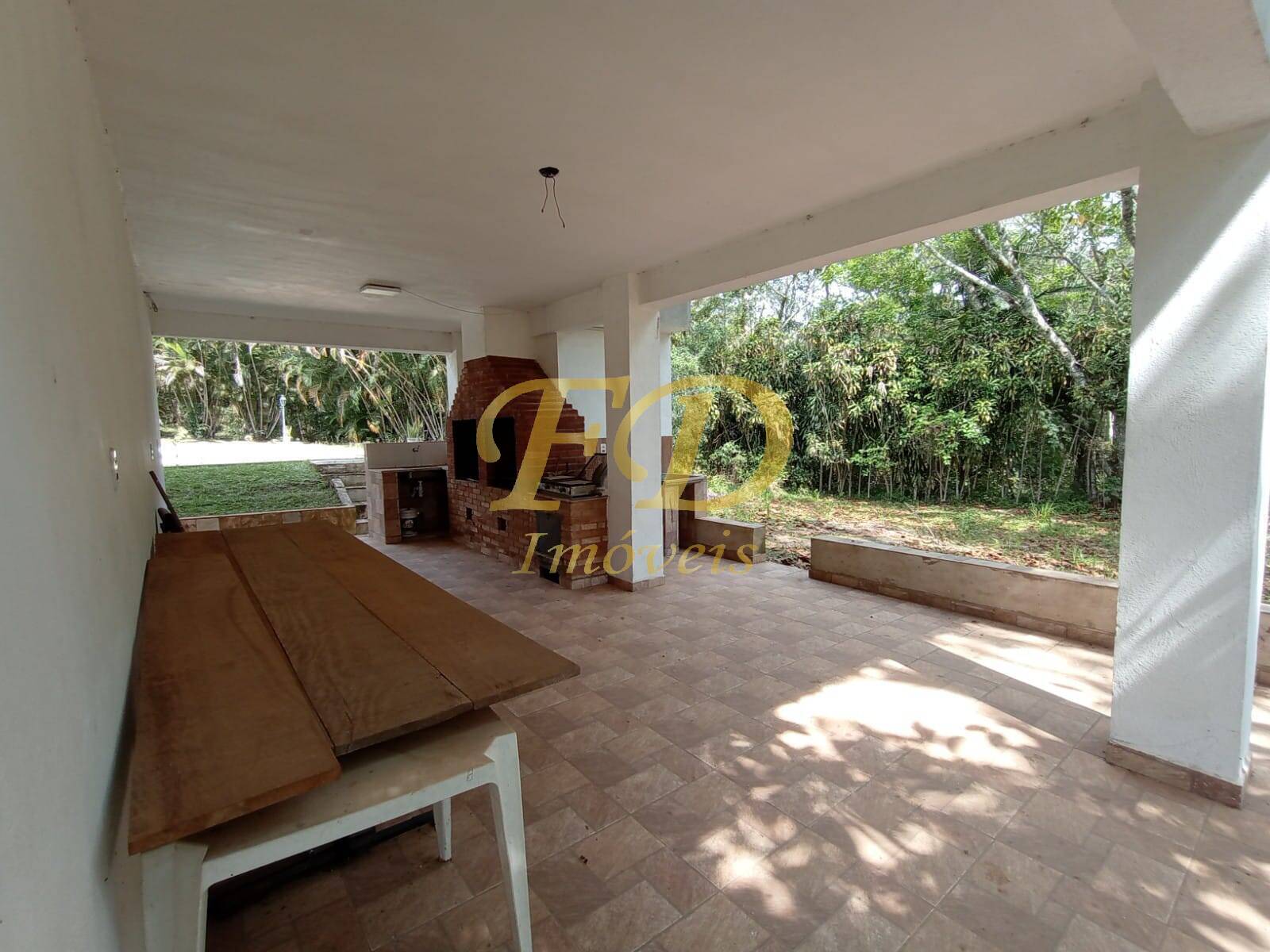 Chácara à venda com 2 quartos, 1000m² - Foto 10