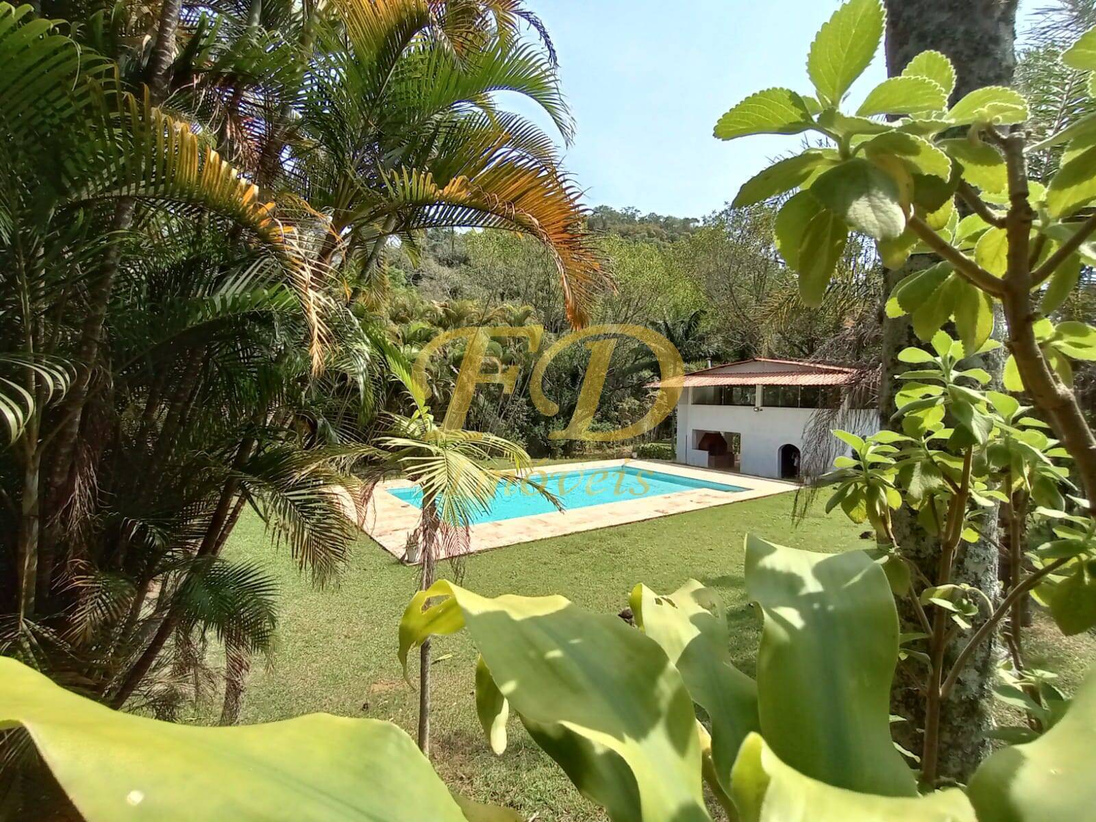 Chácara à venda com 2 quartos, 1000m² - Foto 2