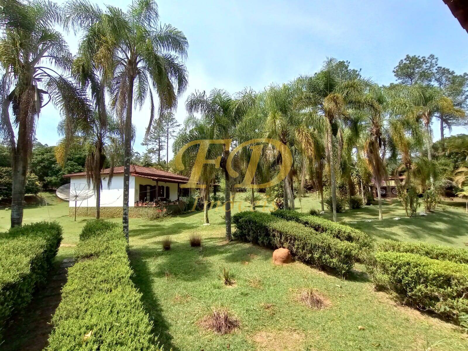Chácara à venda com 2 quartos, 1000m² - Foto 17
