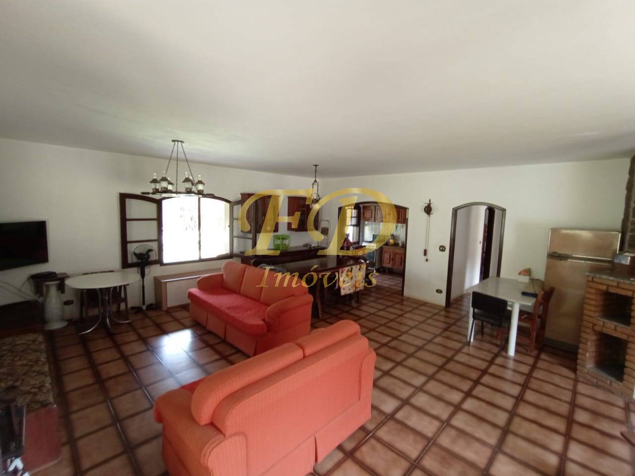 Chácara à venda com 2 quartos, 1000m² - Foto 31