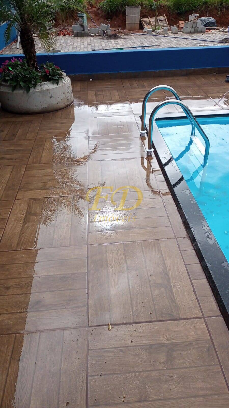 Chácara à venda com 3 quartos, 300m² - Foto 8