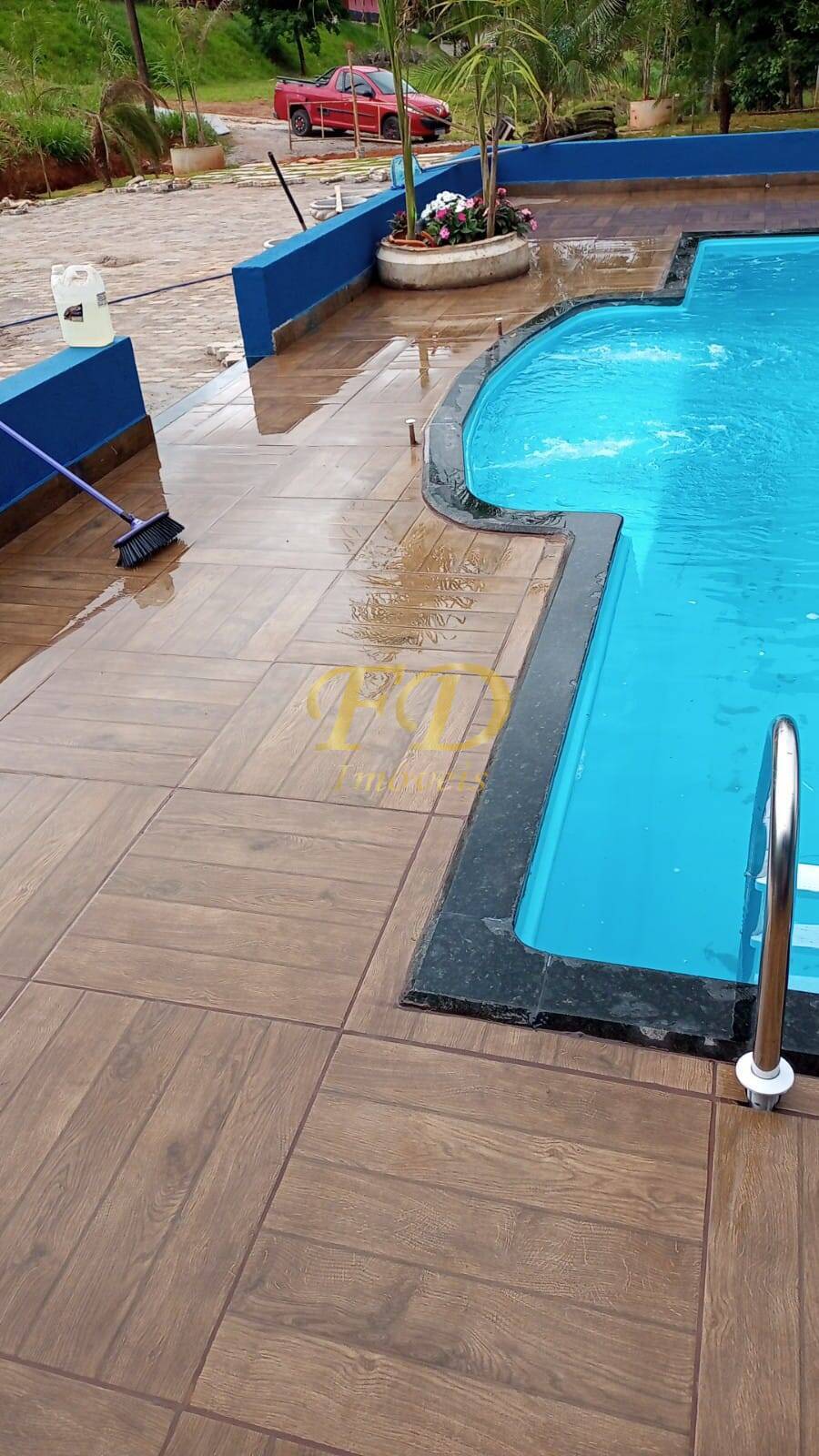 Chácara à venda com 3 quartos, 300m² - Foto 9