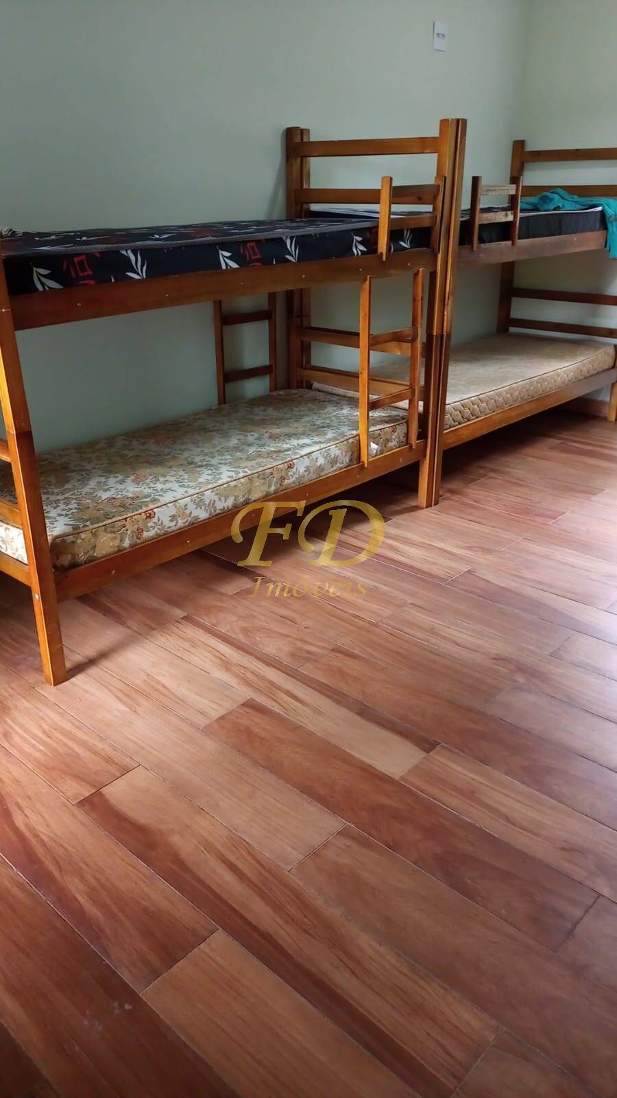 Chácara à venda com 3 quartos, 300m² - Foto 18