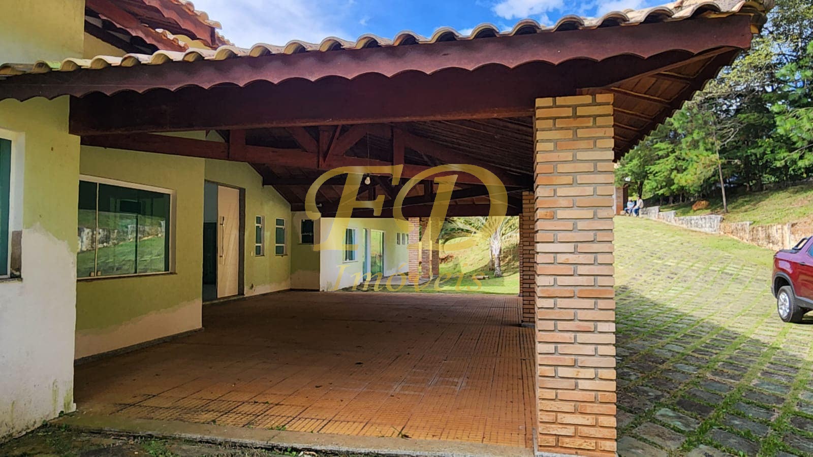Chácara à venda com 7 quartos, 900m² - Foto 10