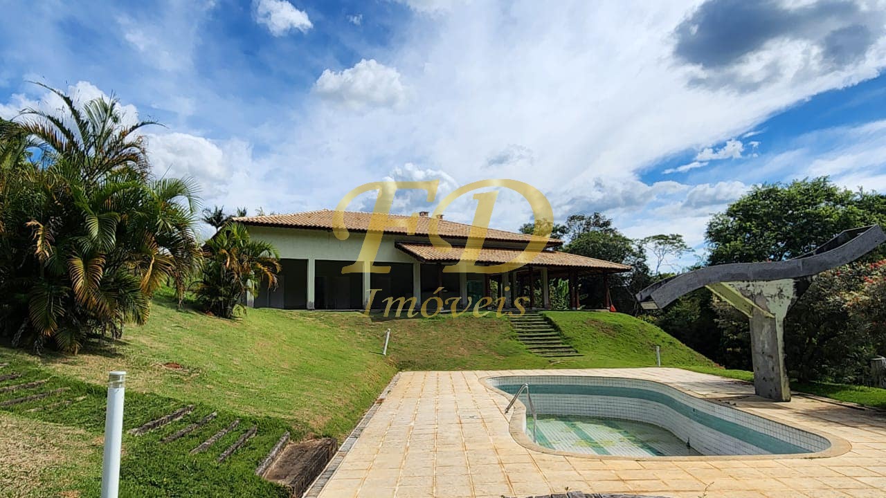 Chácara à venda com 7 quartos, 900m² - Foto 3