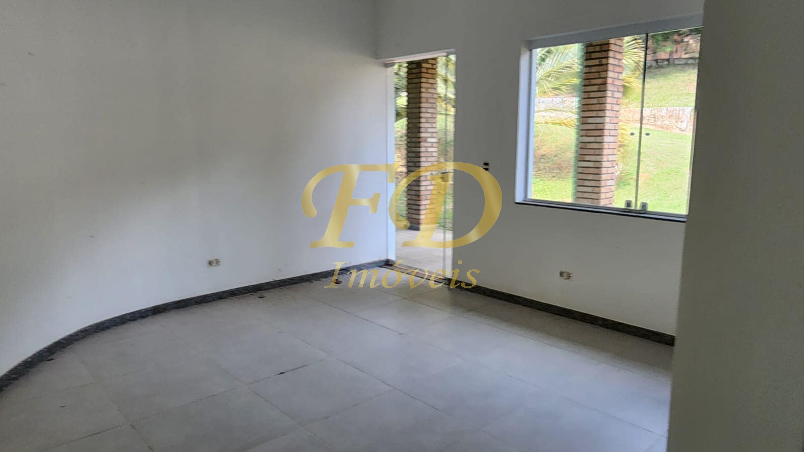 Chácara à venda com 7 quartos, 900m² - Foto 20