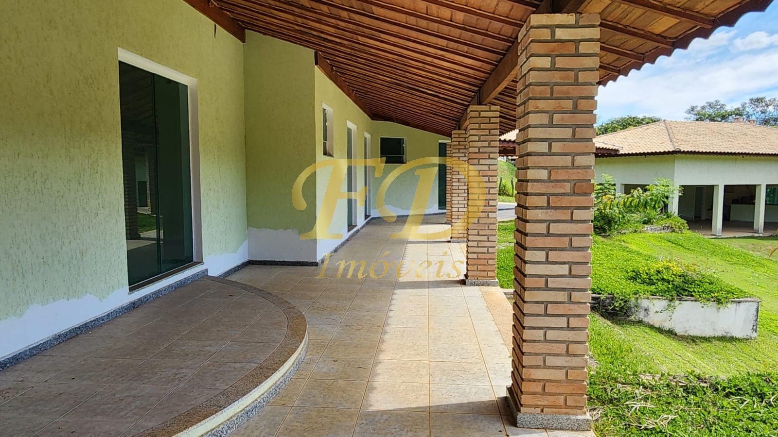 Chácara à venda com 7 quartos, 900m² - Foto 28