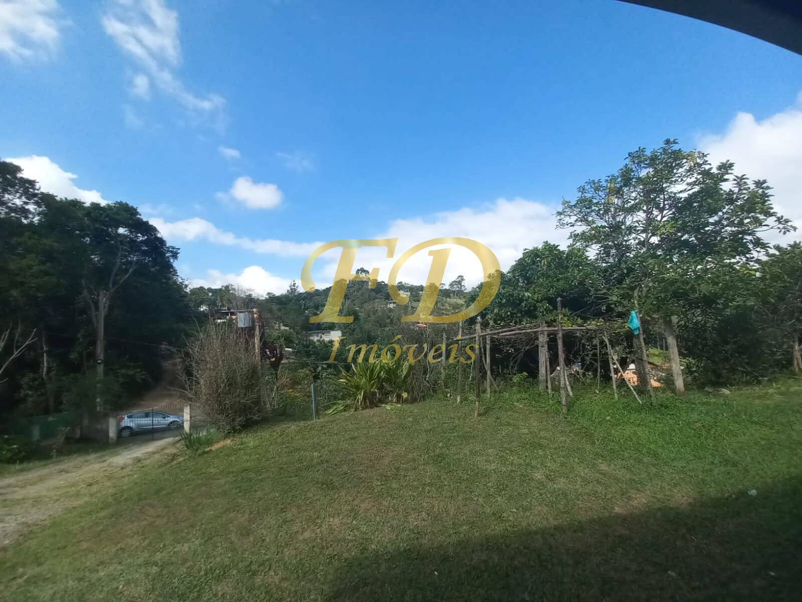 Chácara à venda com 3 quartos, 140m² - Foto 10