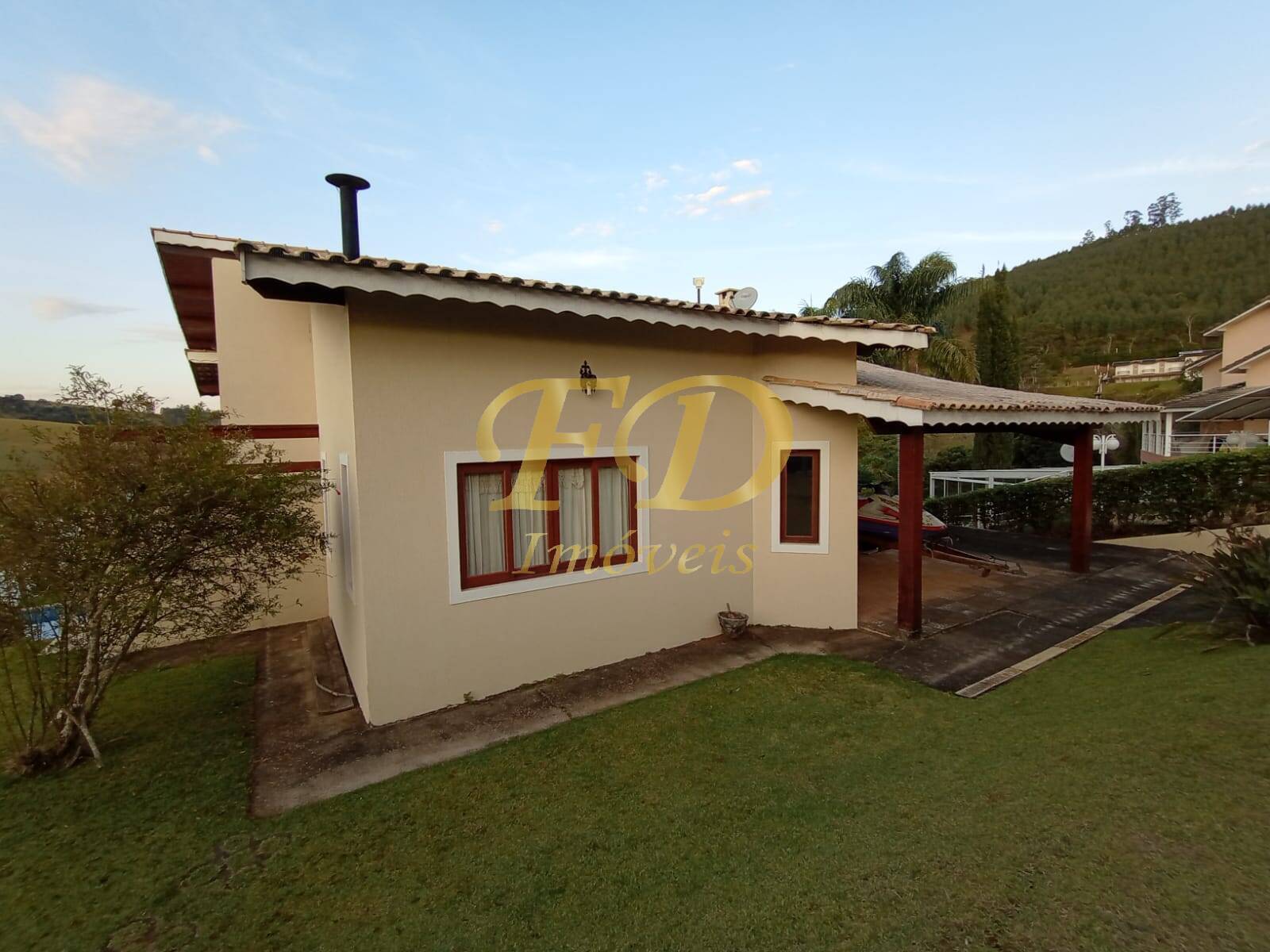 Chácara à venda com 4 quartos, 380m² - Foto 60